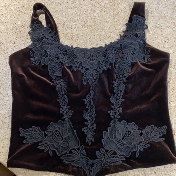 Velvet & Lace Flora Nikrooz Top - Picture 1 of 6